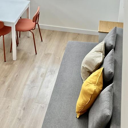 Apartamentos Noviembre Madrid Exteriör bild