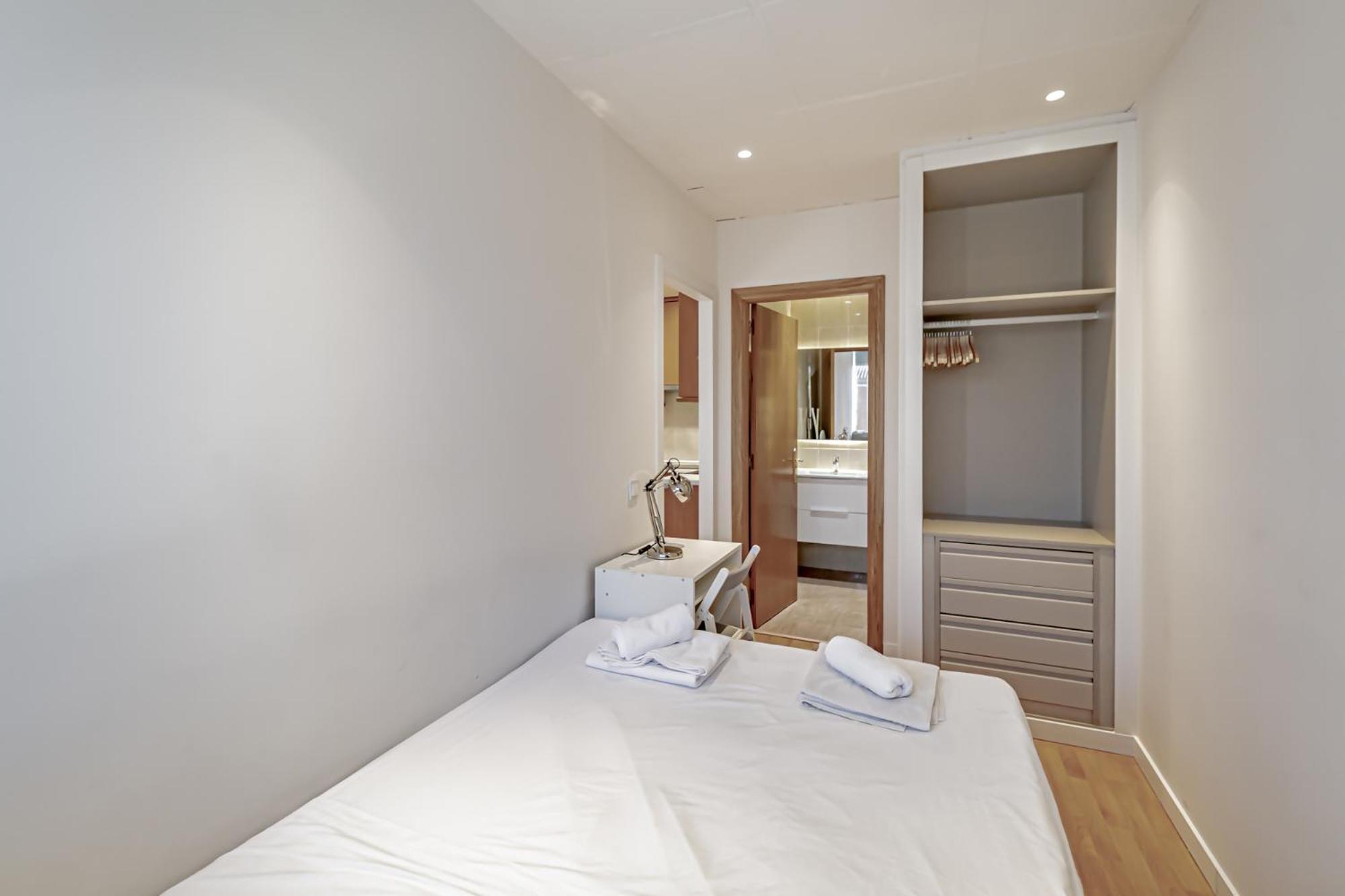 Apartamentos Noviembre Madrid Exteriör bild