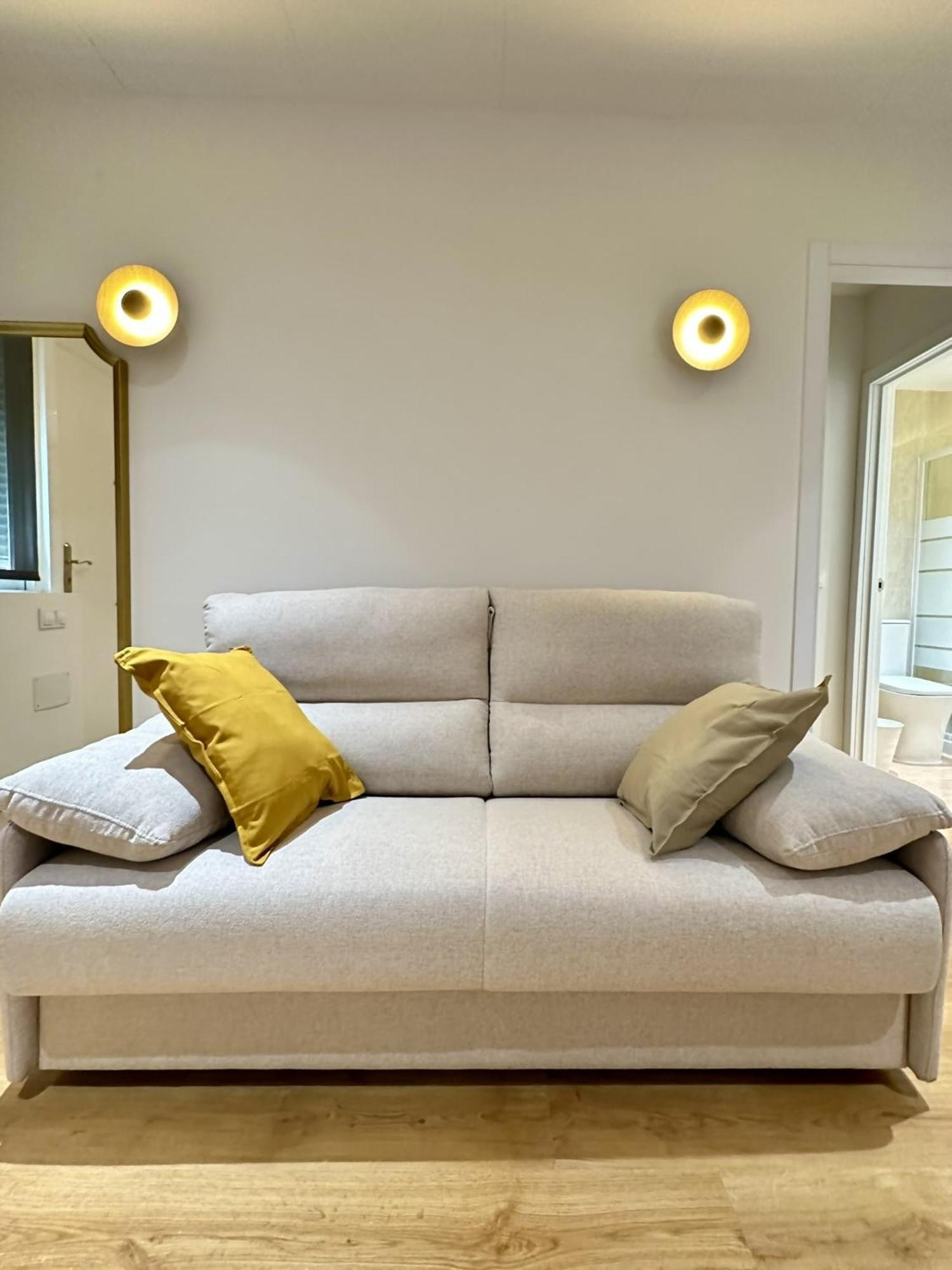 Apartamentos Noviembre Madrid Exteriör bild