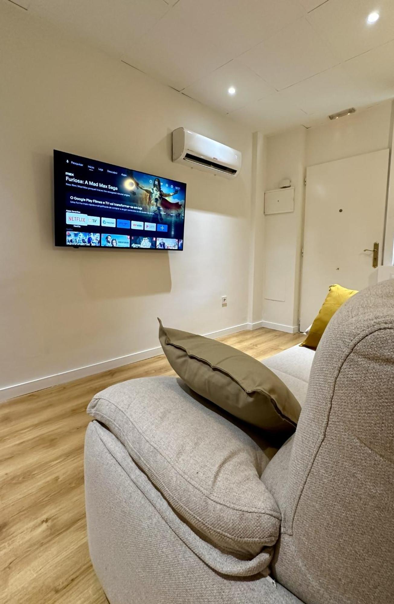Apartamentos Noviembre Madrid Exteriör bild